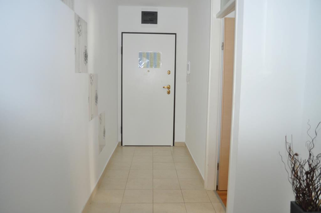 Apartment Kristijan Makarska Ngoại thất bức ảnh